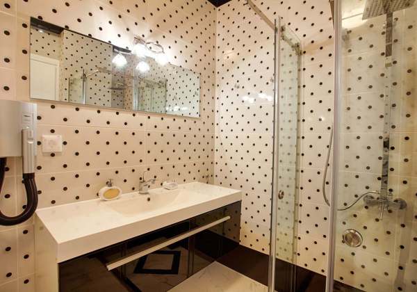 Villa-White-Pearl-Bathroom-B