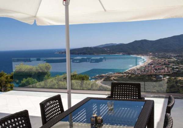 Villa-White-Pearl-Loung-Area