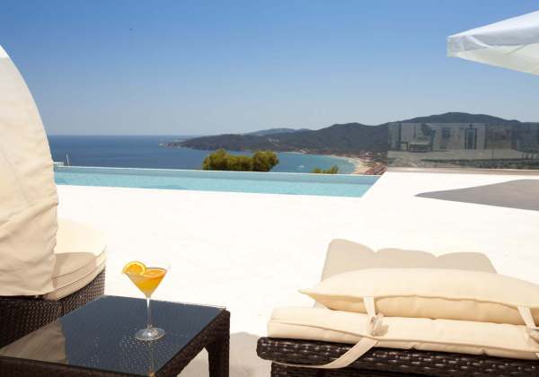 Villa-White-Pearl-Sea-View-2